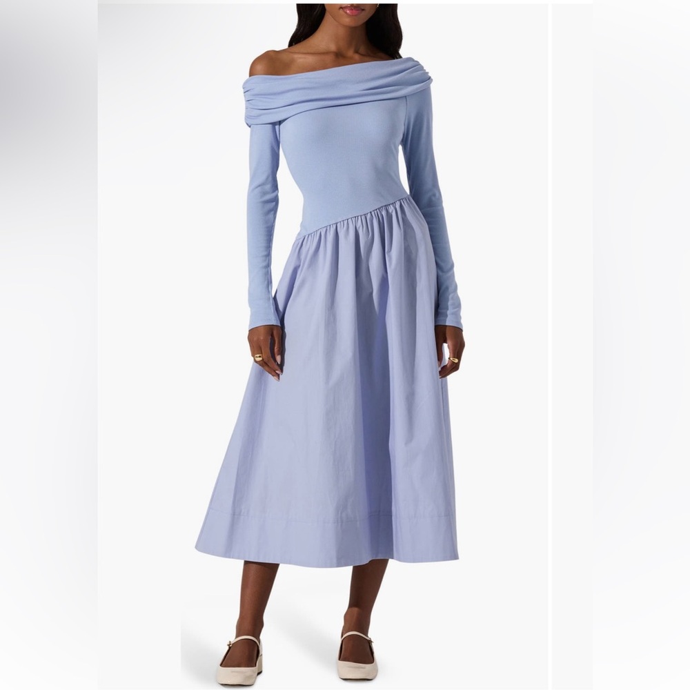 Elegant Off-Shoulder Blue Dress